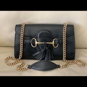 Authentic Gucci Emily WOC crossbody